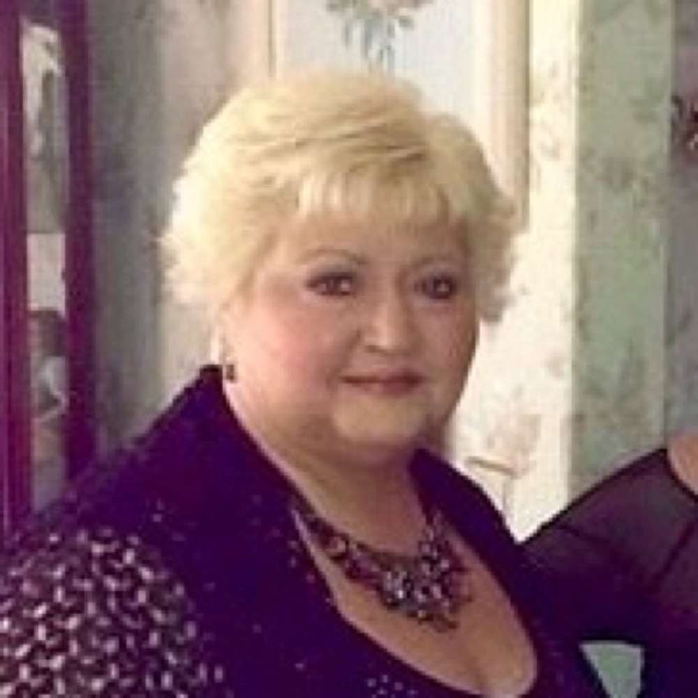 Meet your Posher, Valerie